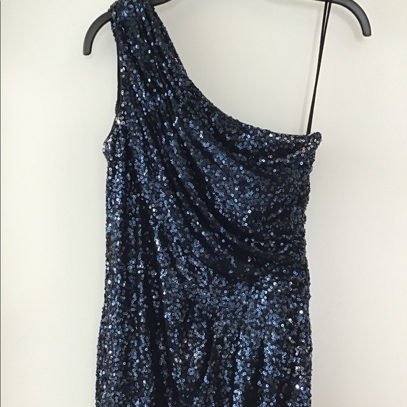 Badgley Mischka One Shoulder Sequin Gown - Picture 5 of 11